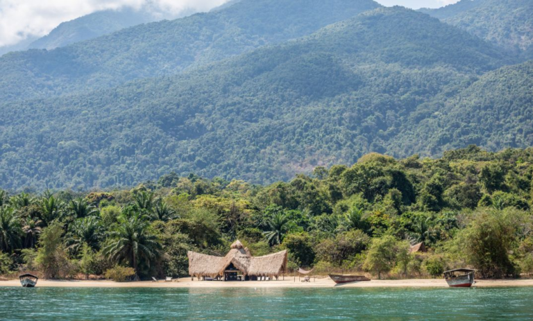 Mahale Mountains Safaris — Tanzania safari, Extenterra Safari's